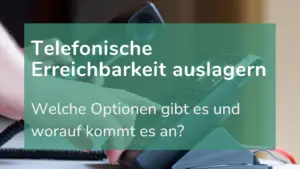 Ein Psychotherapeut führt die telefonische Erreichbarkeit durch